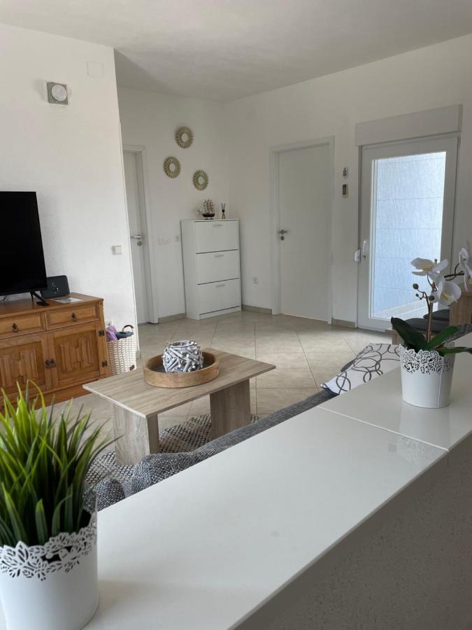 Apartment Roko Trogir Exteriér fotografie